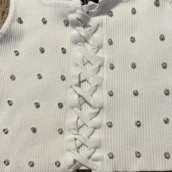 Hera Collection White Tank with Silver Accents - Picture 3 of 4